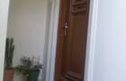 CASIN, AVERESCU, parter in VILA, LUX, nemobilat, utilat, curte mare, superb - 2