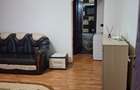 Închiriez apartament cu  2 camere  - 8