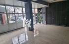 MAAC Imobiliare propune spre închiriere un spațiu comercial cu suprafața de 50 m - 1