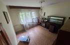Apartament de vânzare - 4
