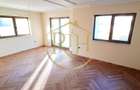 Oferim spre vanzare casa-duplex cu 4 camere si 3 bai situata in Giroc - 2
