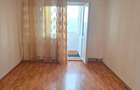 Vand apartament 2 camere decomandat in Deva, zona Micro 15, situat pe mijloc, - 1