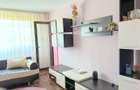 De vanzare apartament cu 3 camere, micro 38, et. 3, 63.000 euro - 2
