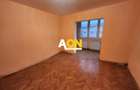 De vanzare apartament 3 camere, Cetate - 4