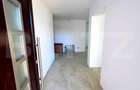 Casă cu 3 camere, 90 mp, pe un nivel,  454 mp teren, cartier Orizont - 3