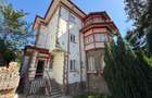 Vilă istorică de vânzare  Castel Aura Buzescu Bușteni  str. Victoriei nr. 11