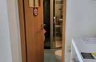 Malu Rosu ,se vine apartament cu trei camere ,pret  83000 euro - 8