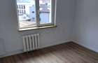 REA1028615 Apartament 3 Camere I Metrou I De vanzare - 2