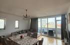 Apartament de închiriat, 3 camere, 72 mp, Central zona Piața Mihai Viteazul - 1