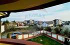DE INCHIRIAT: Apartament cu 2 camere-strada Victoriei - 14
