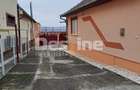 CASA DE VANZARE IN HD - 12