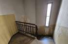 Apartament in vila intr-o zona foarte buna - 7