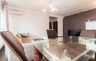 Apartamentul Tragis – spațios și bine compartimentat – - 11