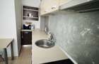 De închiriat – Apartament spațios și luminos - 11