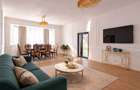 Vilă Nouă în Centrul Snagovului | Finisaje Premium, Acces Pădure și Lac - 1