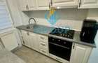Apartament 3 camere semidecomandate de vânzare – Bacău, zona Milcov etaj 2/4 - 5