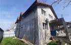 Casa spatioasa cu 8 camere si teren de 801 mp - ideala pentru 2 familii - 16
