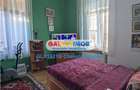 Armeneasca etaj vila 5 camere ,suprafata 200 mp, loc parcare - 18