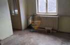 2 camere, Tomis Nord Scoala 29, et 4/4, 27 mp, incadrat necesita renovare totala - 1