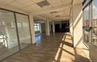 Spatiu Birouri luminos open-space