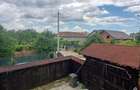 Casa 8 camere de vanzare Valea Voievozilor Targoviste 653mp teren - 2