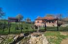 Casa de vanzare intr o zona linistita la 150m de strada principala - 9