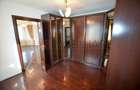 Vila P+1+M 7 camere - 310 mpc - PIPERA - 8