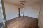 Apartament ultracentral (strada Horia) 3 camere, balcon, lift, 70mp - 2