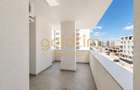 LUX / MOBILAT UTILAT / BALCON GENEROS / LOC DE PARCARE - 3