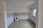 Modern- 5 camere- deosebit - 3 bai- renovat integral - 4