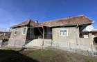 Casa la tara, 4000 mp teren, utilitati, acces A10, sat Dumbrava - 2