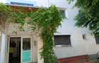 Titu, județul Dâmbovița - de vânzare apartament 3 camere, bine pozitionat! - 1