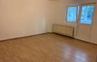Vanzare-Sebastian, parc ,2 camere, 1/8, decomandat, bl. 95, liber, 118000 E - 1