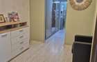 Vand Apartament cu 3 camere in zona Nicolina - 2
