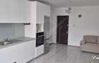Apartament cu doua dormitoare, parcare proprie, mobilat si utliat - 1