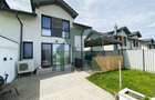 Duplex cu 4 camere 2 bai si curte libera 200 mp in Cisnadie - 1