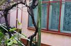 Casă cu 3 camere, garaj și anexe, teren 540 mp, zonă liniștită, fără trafic - 13