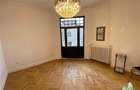 Apartament de vanzare cu 5 camere, imobil consolidat - 5