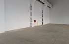 Comision 0% - Hala productie/depozitare 520 mp cu birouri 49 mp si h 8 m - 2