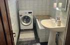 Apartament cu trei camere de închiriat 