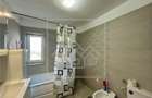 Apartament cu 2 camere, decomandat + balcon, 2 locuri de parcare - 10