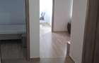 Proprietar, inchiriez apartament cu 3 camere si garaj - 3