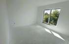 Duplex 117mp teren 300 Sura Mica - 9