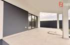 Duplex despartit, de vanzare 4 camere - curent trifazic - Mosnita Veche - 2