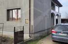 Casa, singur in curte, cartier Bulgaria, zona strazii Plevnei - 1