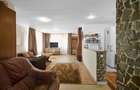 Casa de vacanta sau pensiune in Dâmbovicioara 5 camere, 5 bai, 6412 mp teren - 4