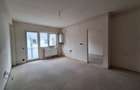 Apartament semifinisat cu CF, balcon, zona Terra - 1