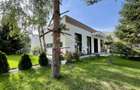 Vila cu 5 camere // * 565 mp gradina* // Tunari - 70