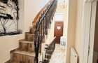 Unirii / Vila Exclusivistă Birouri - Notariat / 8 Birouri si Parcare 5 Locuri - 9