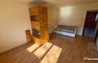 Apartament 2 camere, Plopilor, etaj 1, camere decomandate, centrala proprie !